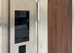 SAGA porttelefon Gamla Brogatan