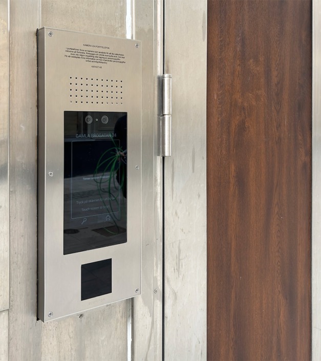 GamlaBrogatan24_2 SAGA porttelefon Gamla Brogatan