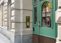 Kungsgatan 55 porttelefon från Scantron